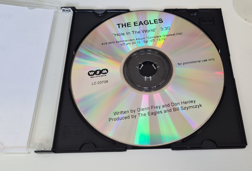 The eagles hole - hole, world